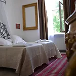 La Loggia Del Castello Bed & Breakfast
