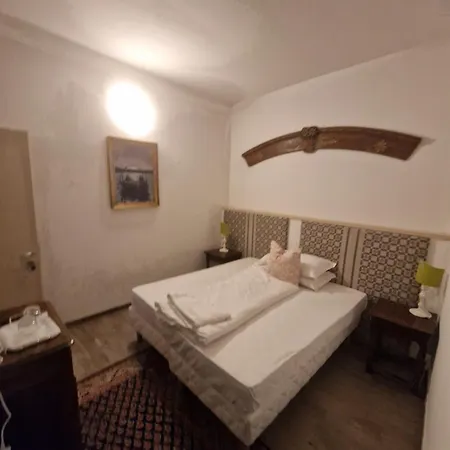 Oda ve Kahvaltı La Loggia Del Castello Trento