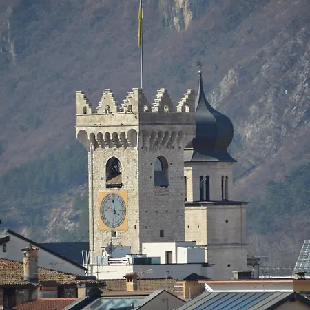 La Loggia Del Castello