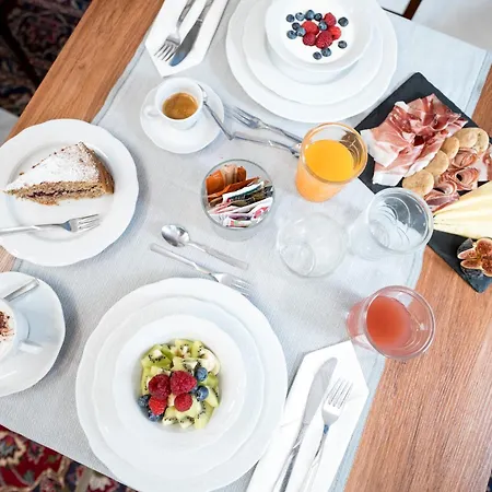 Nocleg ze śniadaniem La Loggia Del Castello