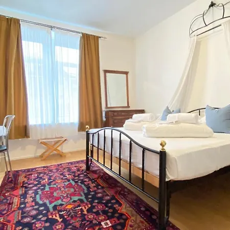 Nocleg ze śniadaniem La Loggia Del Castello 4*