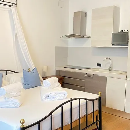 La Loggia Del Castello