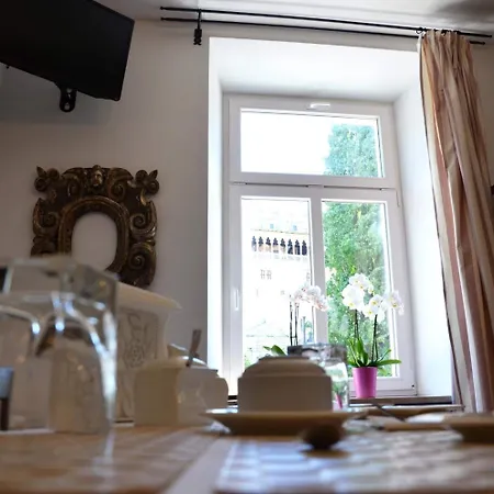 La Loggia Del Castello Trydent