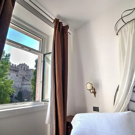 La Loggia Del Castello 4* Trient